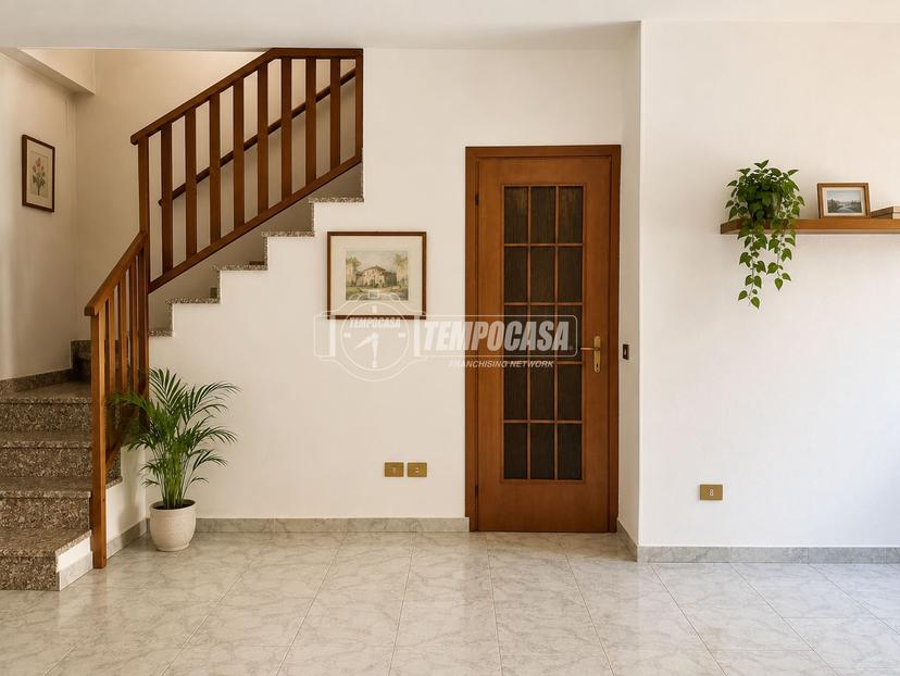 Casa indipendente in Via d'Adda Busca 12, Lomagna — foto 2 di 5