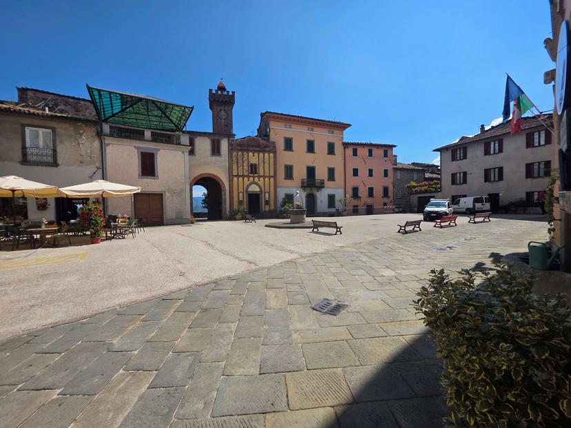 Villa in Via Roma, Castiglione di Garfagnana — foto 5 di 5