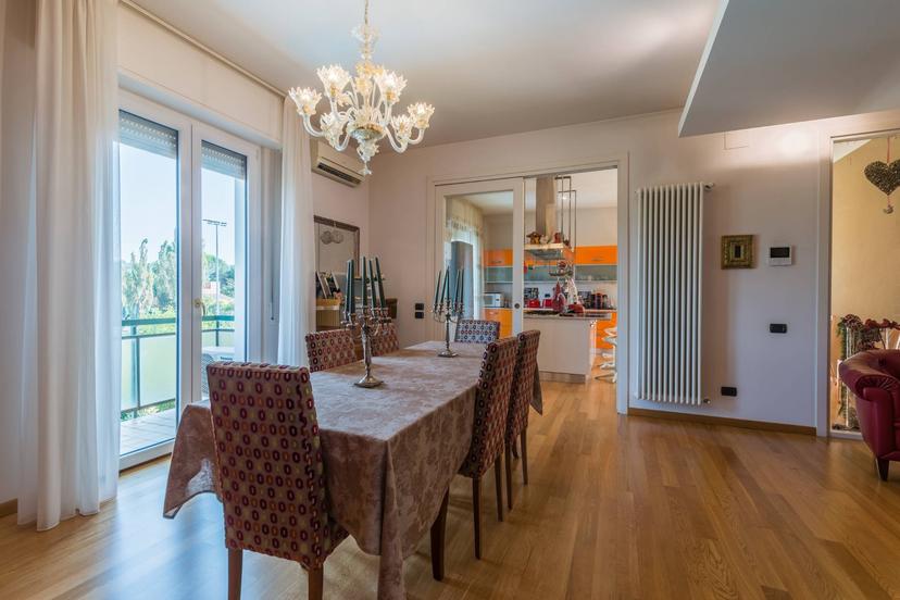 Appartamento in Via Liverani 44, Pesaro — foto 4 di 5
