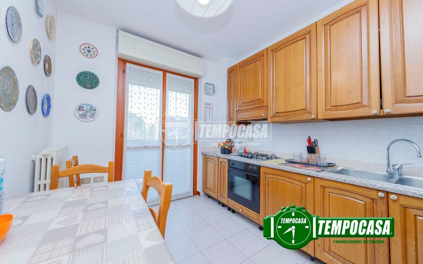 Quadrilocale in Via Giuseppe Verdi, Locate di Triulzi — foto 2 di 5