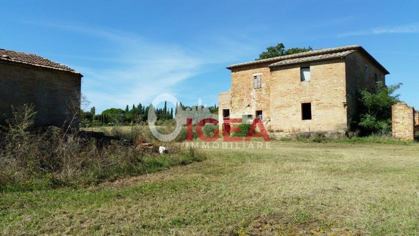 Casale in Massa Carrara, Torrita di Siena — foto 4 di 5