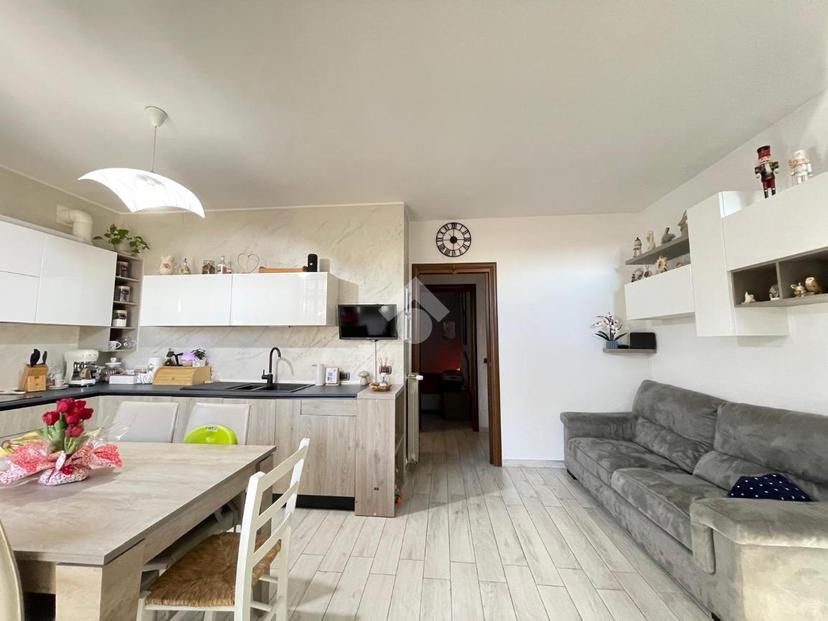 Trilocale in Via dei Pini 12, Arconate — foto 3 di 5