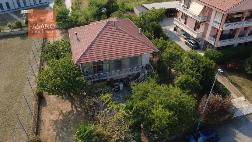 Casa indipendente in Via Vittorio Alfieri, Druento