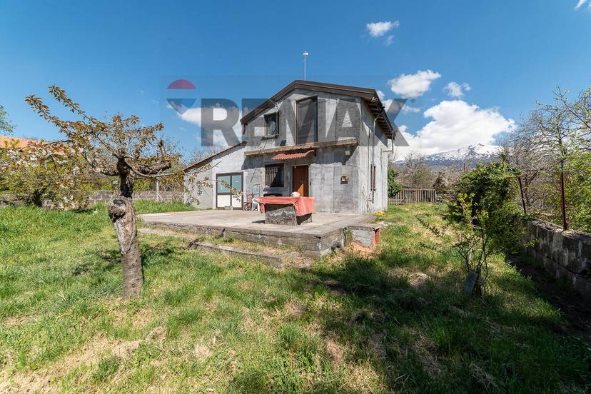 Villa in Contrada San Leo 86, Belpasso — foto 2 di 5