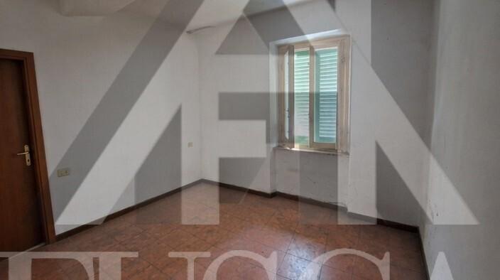 Casa indipendente in Via Nicolò Paganini, Lucca — foto 4 di 5