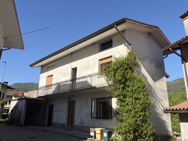 Villa, Pulfero