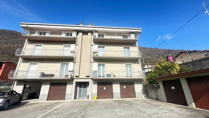 Trilocale in Via Teresio Olivelli, Malonno — foto 3 di 5
