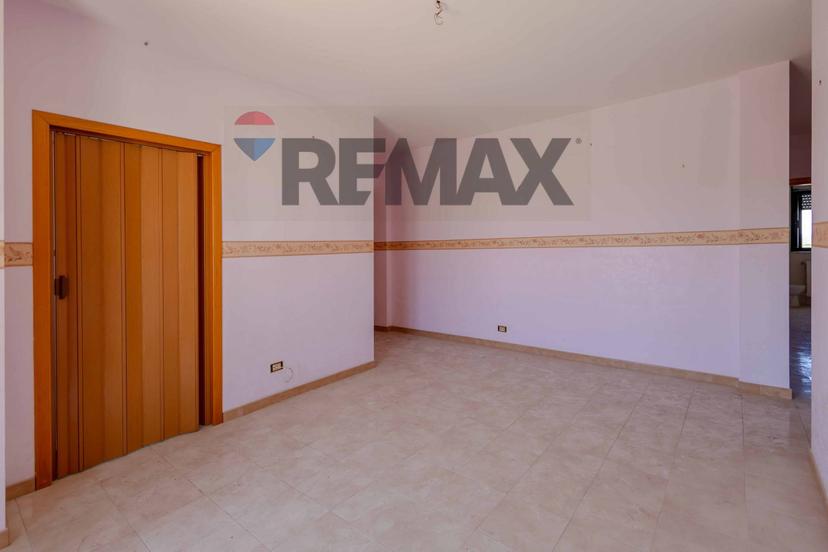 Quadrilocale in Idebrando Pizzetti 3, Barletta — foto 3 di 5
