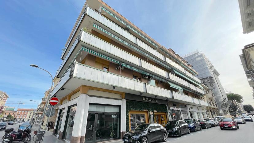 Appartamento in Vicolo F. Crispi 13, San Benedetto del Tronto — foto 2 di 5