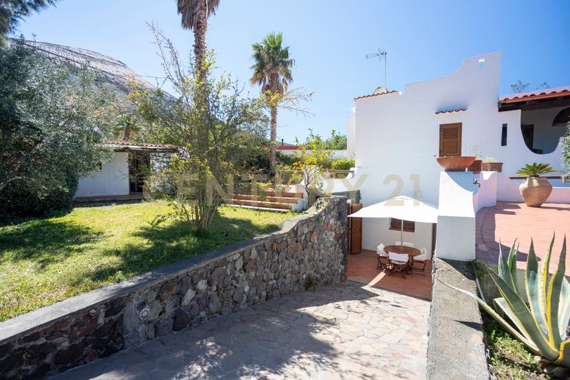 Villa in Viale Ruggero Nodari, Lipari — foto 5 di 5