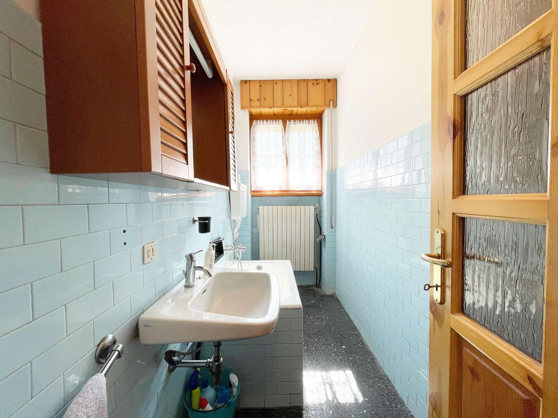 Casa indipendente in Via Lago Azzurro  4, Campodolcino