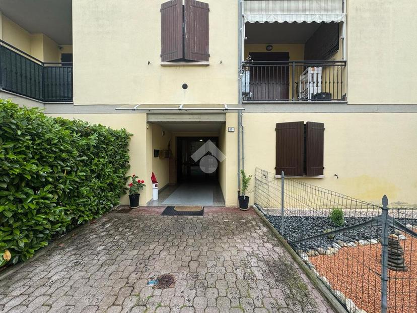 Trilocale, Castelnovo di Sotto — foto 2 di 5