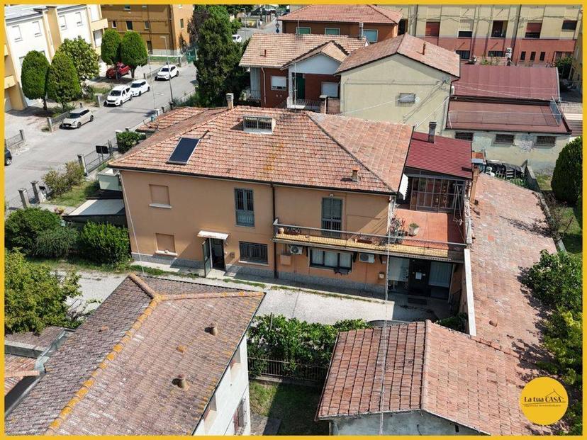Villa a schiera in Via Unità 14, Molinella — foto 3 di 5