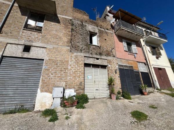 Trilocale in Via Silvio Pellico, Vasanello — foto 3 di 5