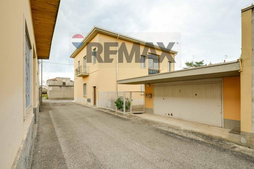 Casa indipendente in Via Benetti 23, Solbiate Olona — foto 2 di 5