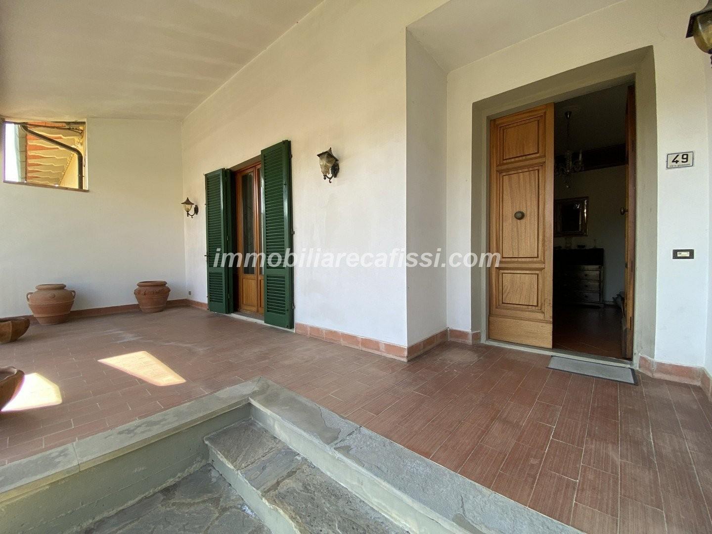 Villa bifamiliare in San Giuseppe, Carmignano