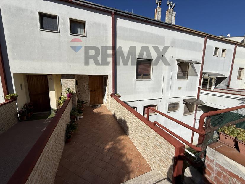 Casa indipendente in Via Aldo Moro Snc, Grassano — foto 3 di 5