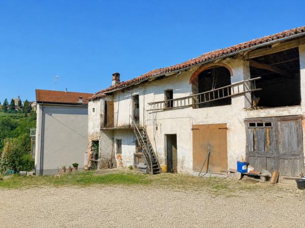 Rustico in Corso Cortemilia, Alba — foto 2 di 5
