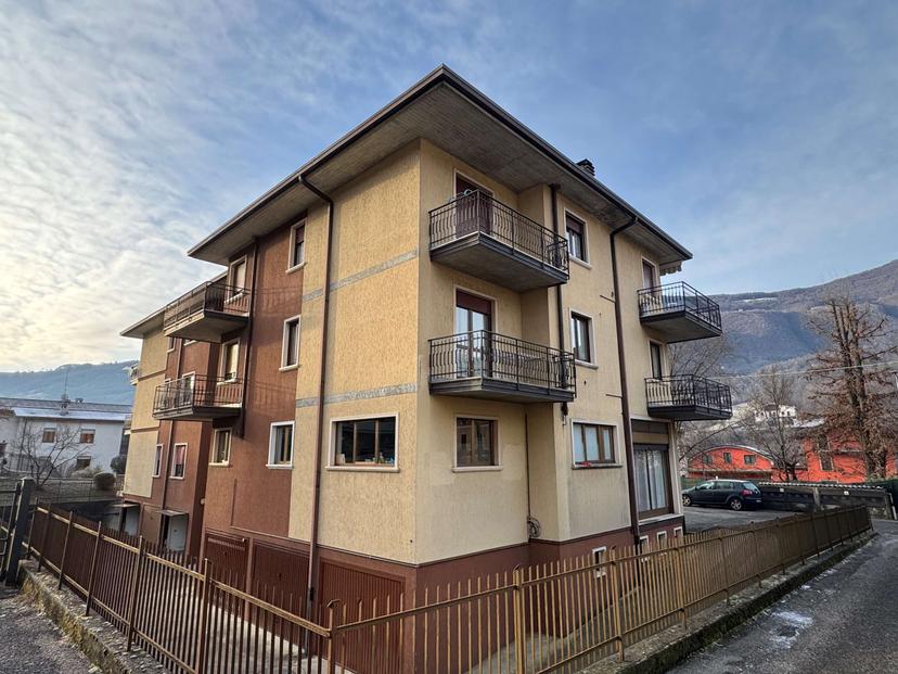 Trilocale in Valer 4, Sant'Omobono Terme — foto 2 di 5
