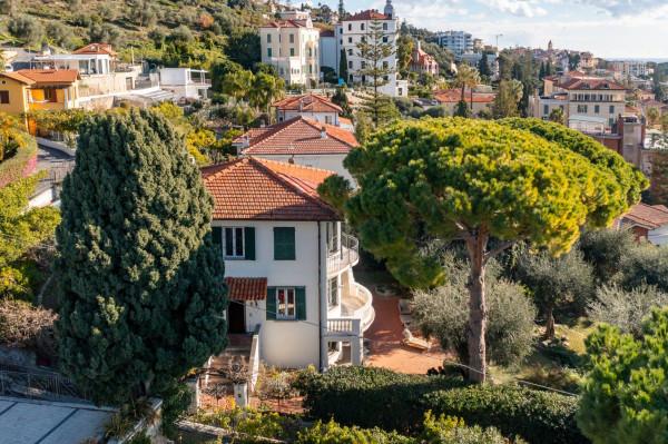 Villa in Via Romana 100, Bordighera