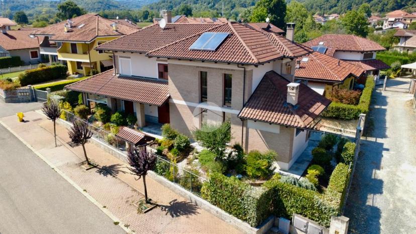 Villa in Via Corsani 2, Balangero — foto 2 di 5