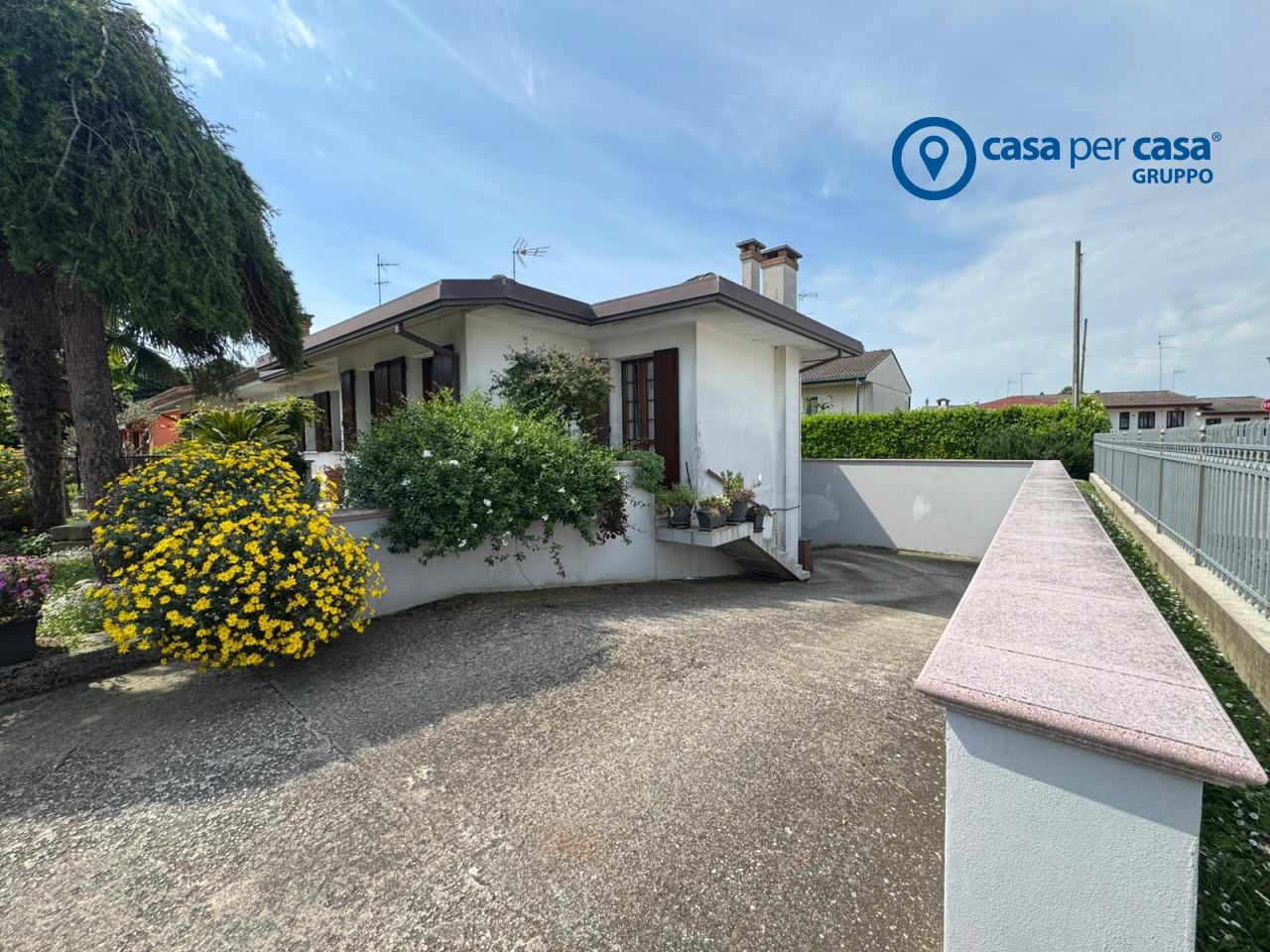 Villa in Via San Gaetano, Anguillara Veneta