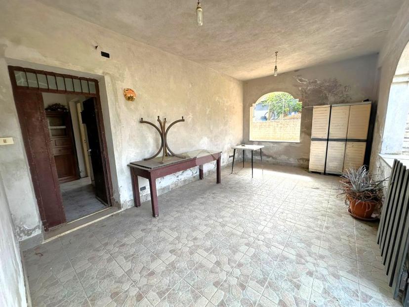 Villa in Via Giannutri 4, Aprilia — foto 2 di 5