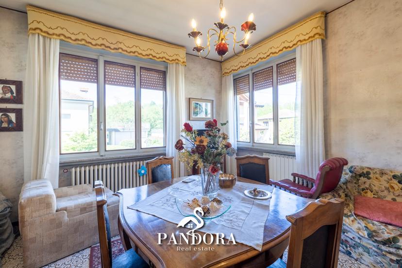 Villa in Via Monte Rosa 18, Sesto Calende — foto 4 di 5