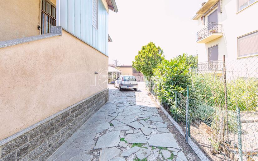 Villa in Via Primavera 4, Vigevano — foto 4 di 5