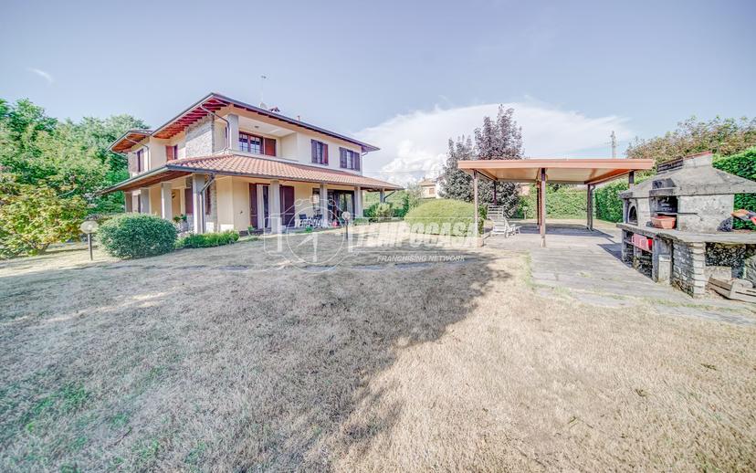 Villa in Via Vittorio Veneto, Varallo Pombia — foto 4 di 5
