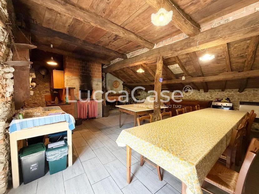 Casa indipendente, Castelnuovo di Garfagnana — foto 2 di 5