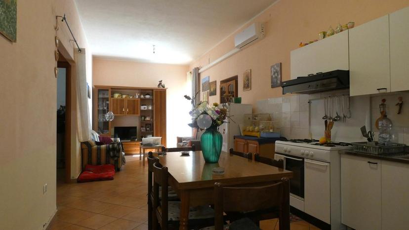 Trilocale in Via Taranto 55, Rocca Imperiale — foto 4 di 5