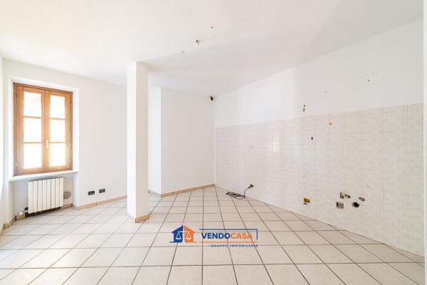 Trilocale in Via Costanzo Rinaudo 18, Busca