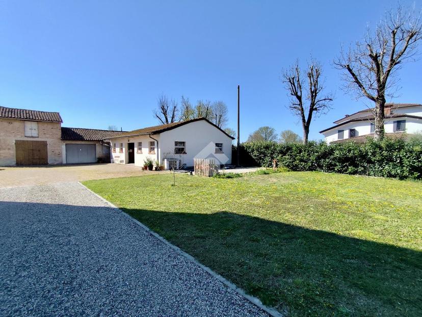 Villa in Via Guastalla 73, Reggiolo
