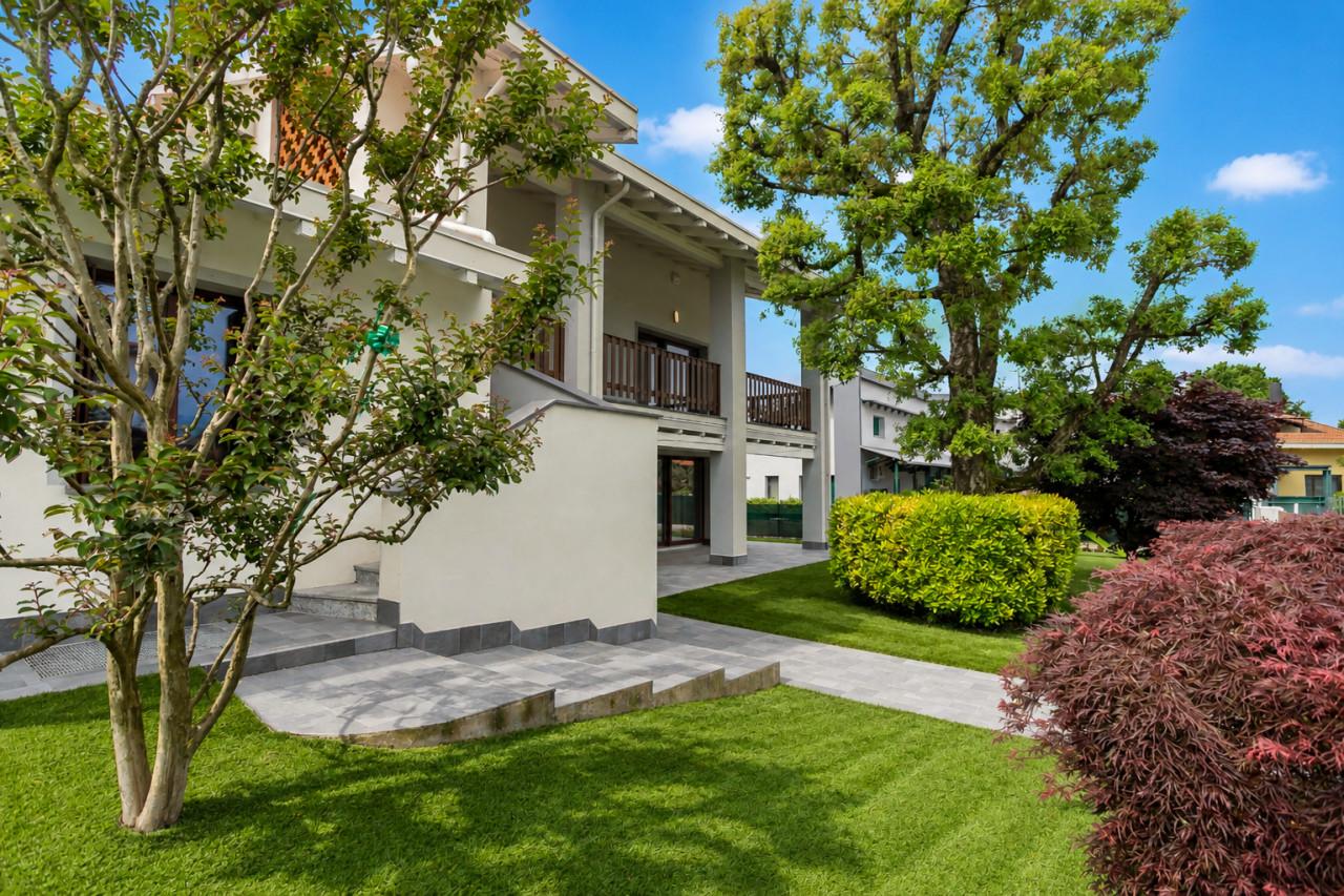 Villa in Via Fermi Civico 2  Chignolo d'Isola, Chignolo d'Isola