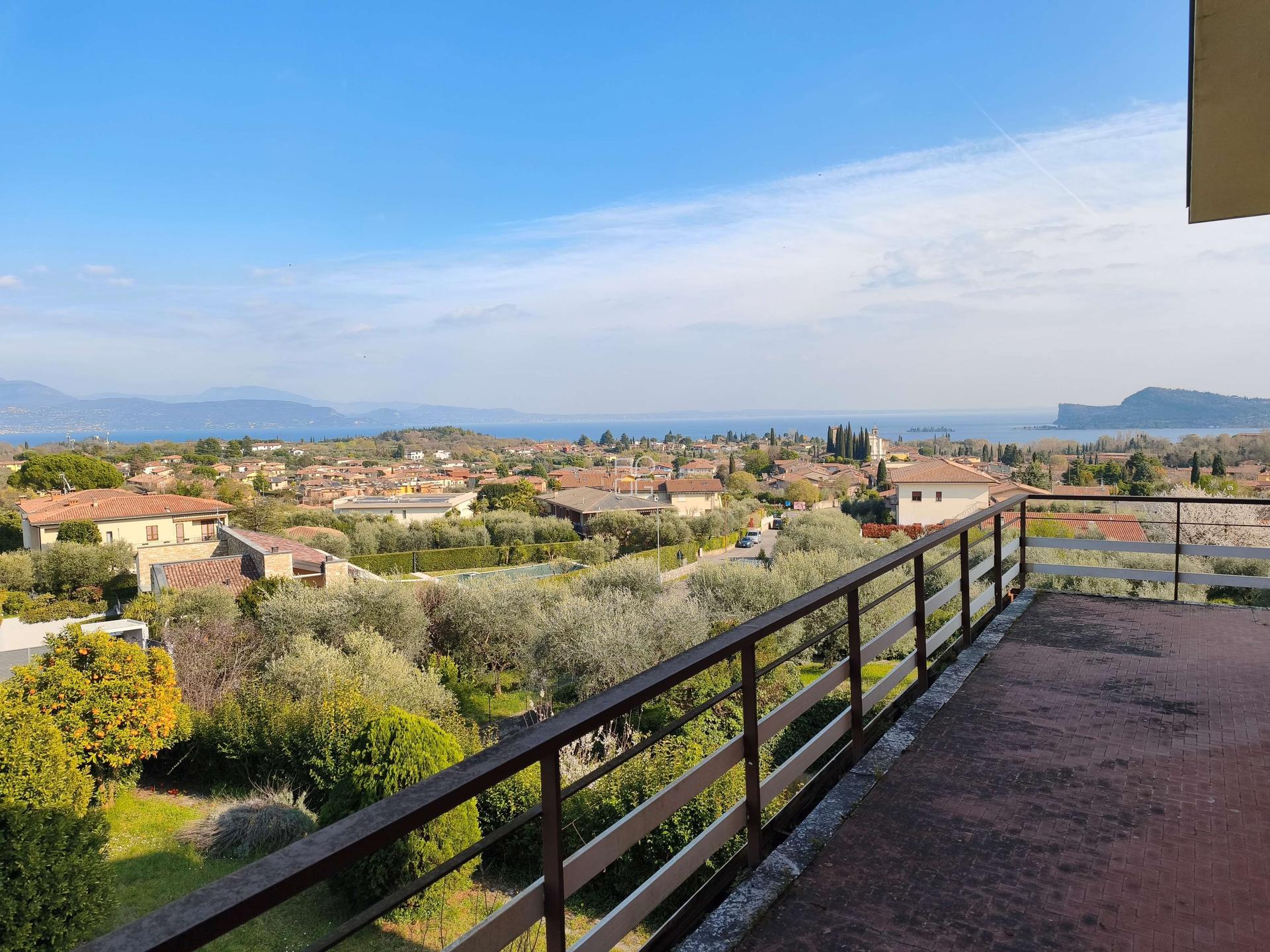Villa unifamiliare in Via Ortal, San Felice del Benaco