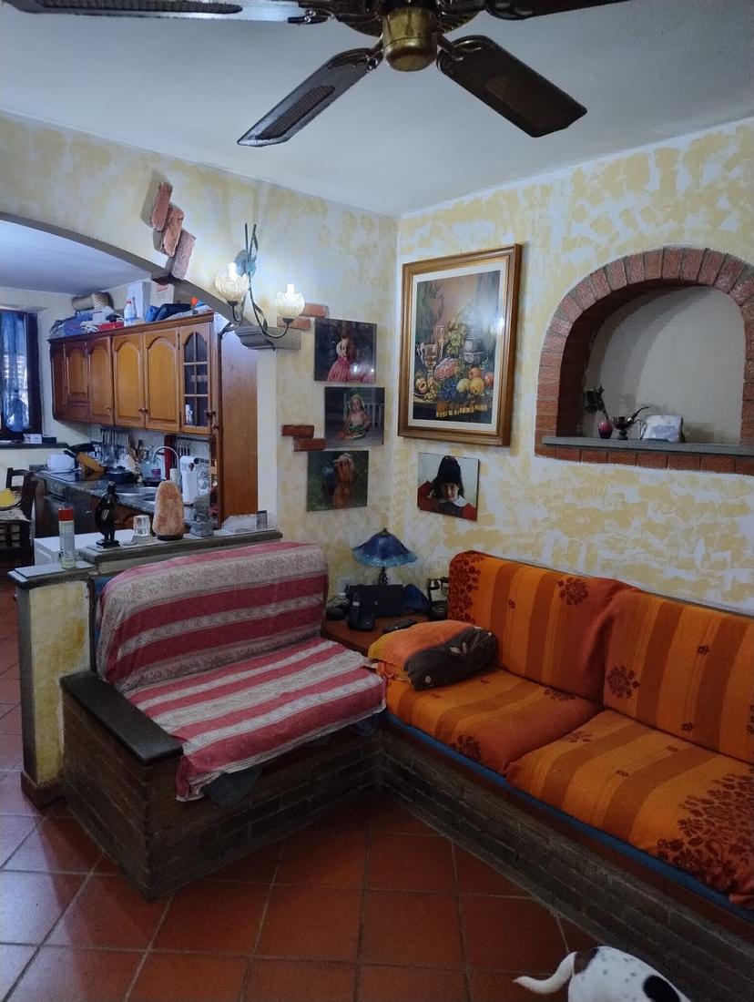 Casa indipendente in Via Giuseppe Garibaldi, Carmignano — foto 4 di 5