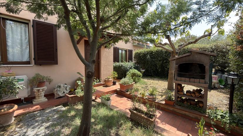 Appartamento in Piazza Giuseppe Ungaretti 13d, Castiglione del Lago
