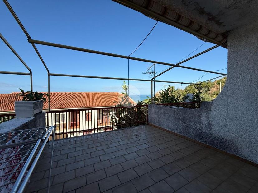 Appartamento in Viale Paradiso 11, Falconara Albanese — foto 5 di 5
