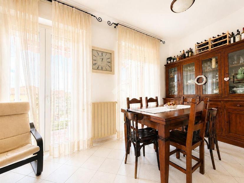 Quadrilocale in Via Cisa Sud 178, Santo Stefano di Magra — foto 2 di 5