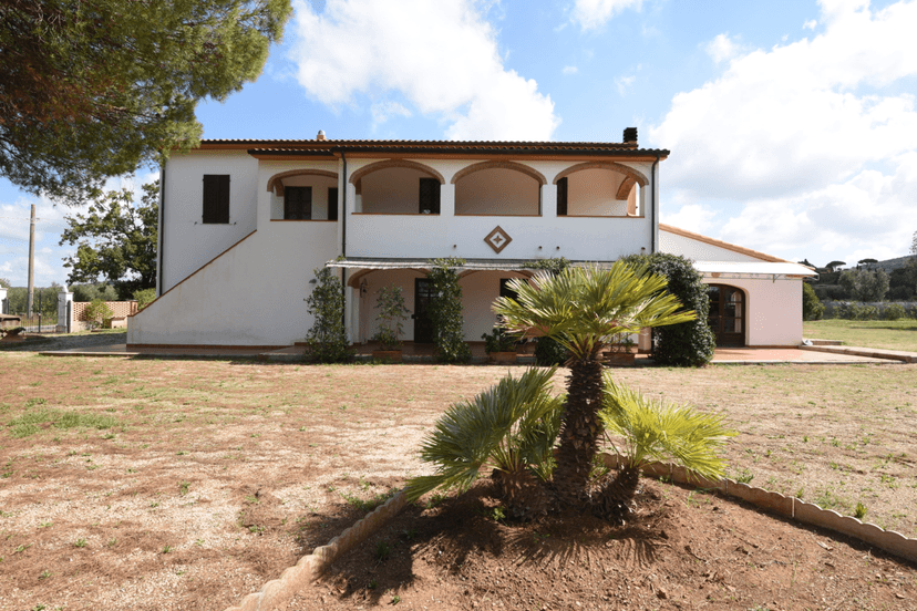 Casa indipendente, Campiglia Marittima
