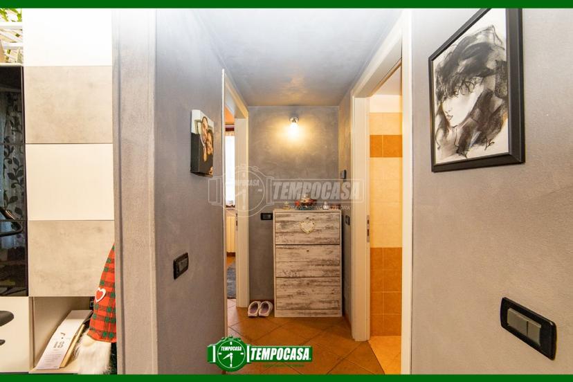 Bilocale in Via Luigi Besana 14, Cavenago di Brianza — foto 4 di 5
