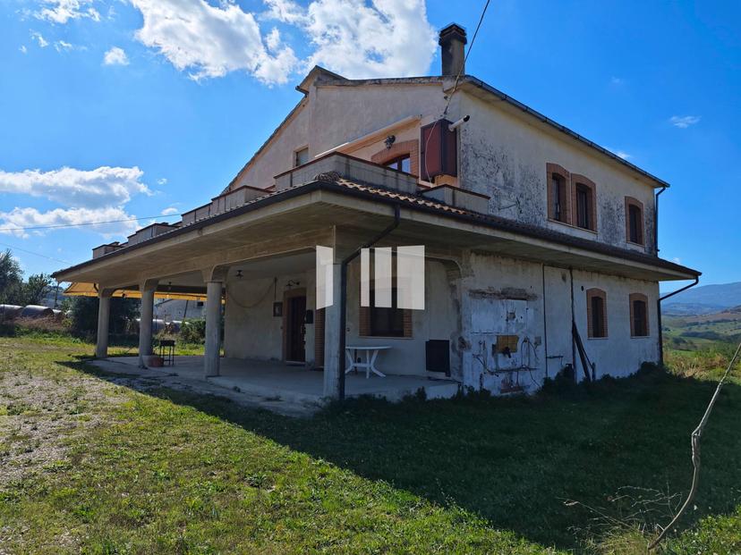 Villa in Via Villa De Luca 12, Bellante — foto 5 di 5
