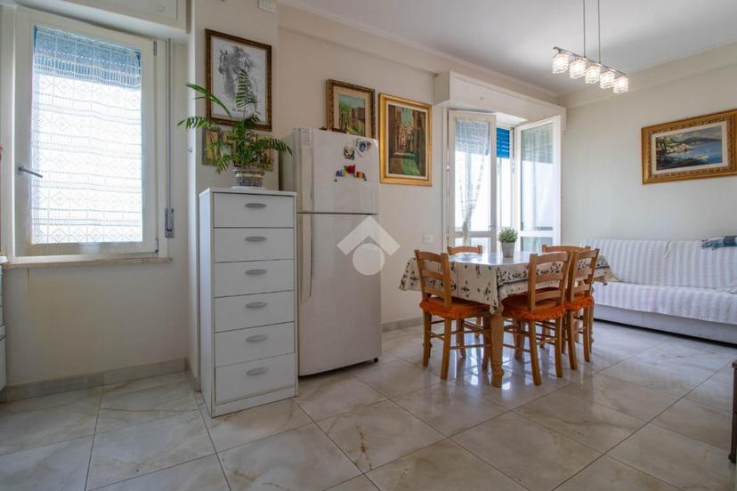 Bilocale in Viale G. Carducci 279, Cesenatico — foto 3 di 5