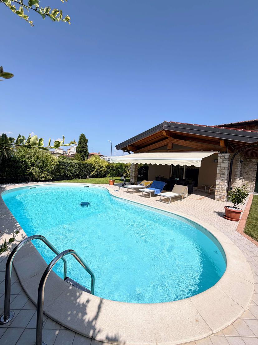 Villa unifamiliare, Manerba del Garda — foto 2 di 5