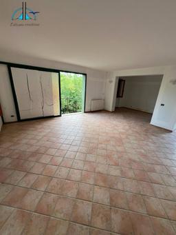 Villa in Via Tancia Snc, Mompeo