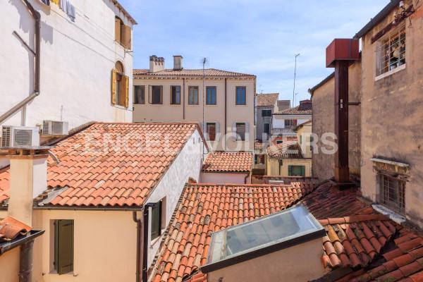 Terratetto unifamiliare in Ponte De Le Guglie, Venezia — foto 4 di 5
