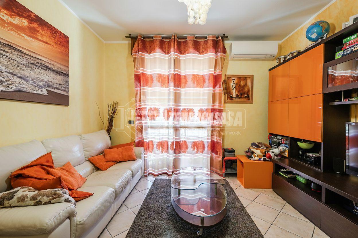 Trilocale in Via Botte 8/B, Casalgrande