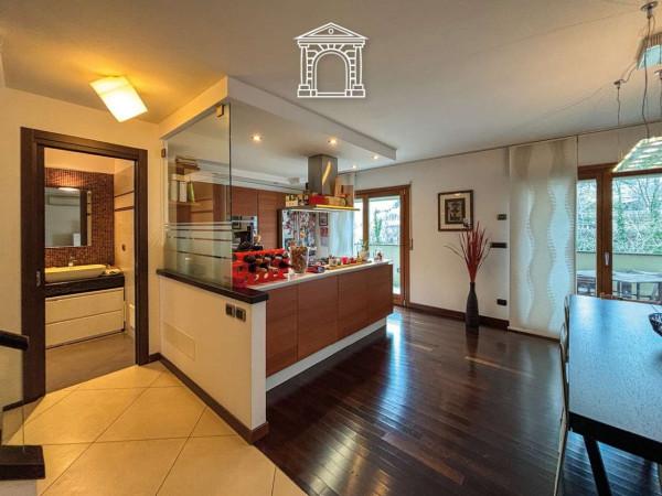 Villa a schiera in Via Commerciale, Trieste
