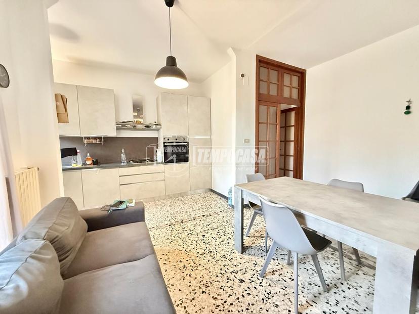 Quadrilocale, Città Sant'Angelo